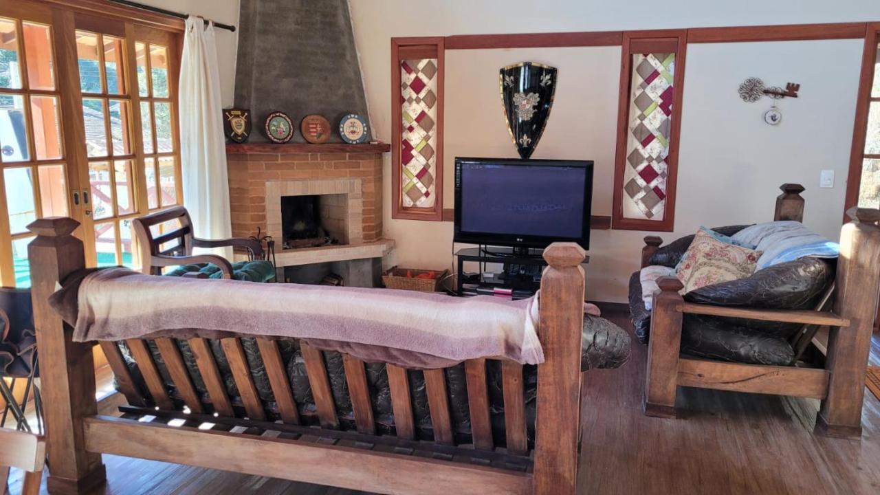 Holiday home Monteverdemg, Vista Montanha ,facil Acesso, Terrea, Pets *